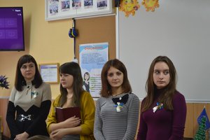 Уманська ЗОШ № 11 приєдналася до акції  «Поділися теплом із солдатом»