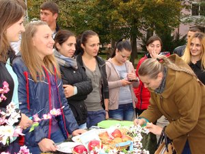 В Уманському НУС відсвяткували традиційний День яблука