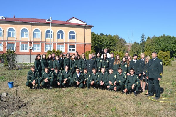 Творчі особистості навчаються на факультеті лісового і садово-паркового господарства