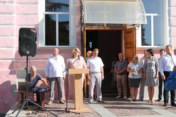 Перший дзвінок пролунав для першокурсників Уманського НУС