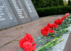 Збережемо пам'ять про подвиг попередників заради майбуття наступних поколінь!
