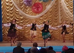 Сердечний дарунок творчих колективів
