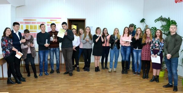 Яскраві витинанки з життя студентів факультету економіки і підприємництва