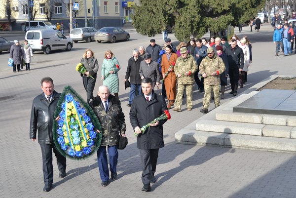 Ми пам’ятаємо подвиг Героїв минулих поколінь