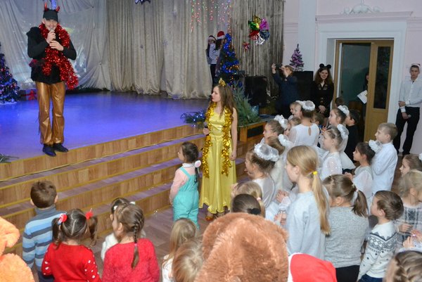 Миколай іде – низку свят веде!