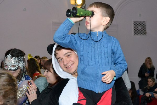 Миколай іде – низку свят веде!