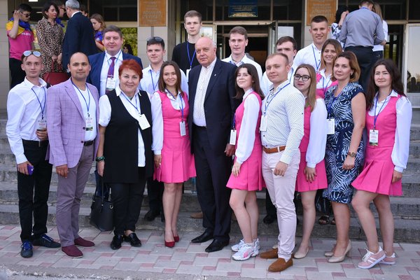 Студенти Уманського НУС учасники ХХІ зльоту лідерів аграрної освіти в Харківському НАУ ім. В.В. Докучаєва