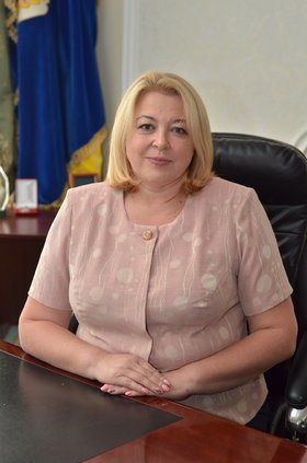 Шановні випускники!