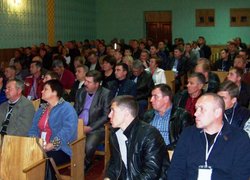 У залі семінару