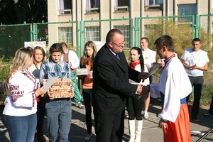 Козацькому роду нема переводу