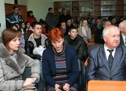 We bow to parents for sons of Ukraine!