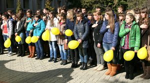 Ще не вмерла України і слава, і воля...