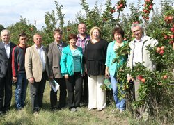 Огляд дослідів із садівничої тематики «День саду УНУС»