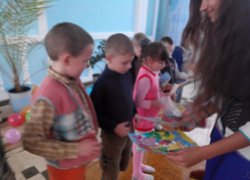 Діти наше майбутнє. Чужими вони не бувають!