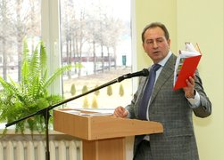 Презентація книги Миколи Томенка в Уманському національному університеті садівництва