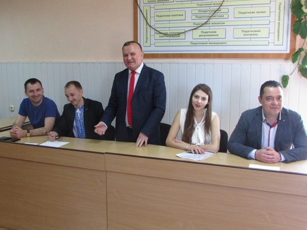 40-річному ювілею економічного факультету присвячується: досягнення випускників спеціальності «Фінанси і кредит»