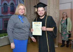 Вітаємо випускників!