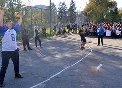 «Козацькі забави» в Уманському НУС
