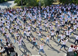 Віват, першокурсники! З ювілеєм, університете!