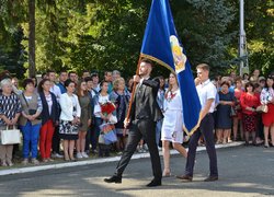 Віват, першокурсники! З ювілеєм, університете!