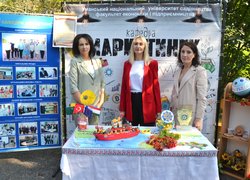 Dedication of freshmen to students at Uman National University of Horticulture