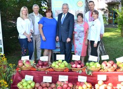 Dedication of freshmen to students at Uman National University of Horticulture