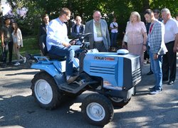 Dedication of freshmen to students at Uman National University of Horticulture