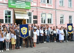 Dedication of freshmen to students at Uman National University of Horticulture