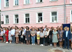Dedication of freshmen to students at Uman National University of Horticulture