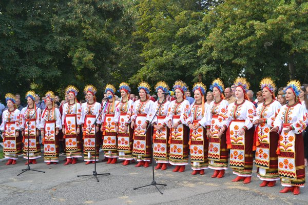 Dedication of freshmen to students at Uman National University of Horticulture