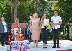 Dedication of freshmen to students at Uman National University of Horticulture