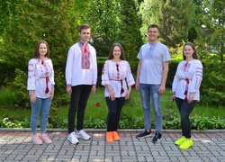 Уманський НУС святкує День вишиванки