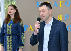 Ярмаркуємо, розважаємо, Перемогу наближаємо