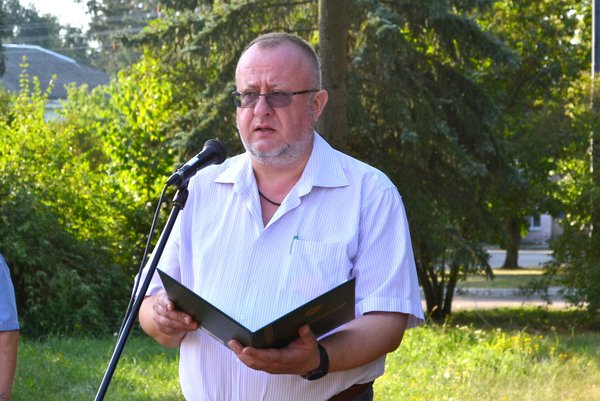 Квітують соняхи на спомин подвигу захисників України