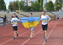 Колектив Уманського НУС взяв участь у забігу «Шаную воїнів, біжу за Героїв України» 