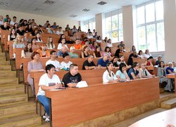 Першокурсники знайомляться з організацією освітнього процесу в Уманському національному університеті садівництва