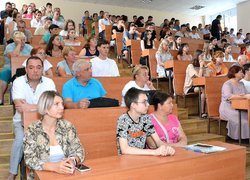 Першокурсники знайомляться з організацією освітнього процесу в Уманському національному університеті садівництва