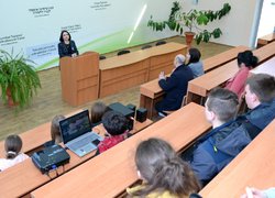 Час обирати своє майбутнє: випускники Буцької ТГ завітали в Уманський НУС