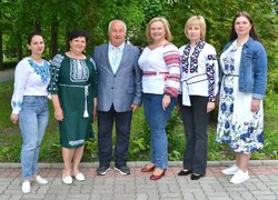 Колектив Уманського національного університету садівництва приєднався до святкування Дня вишиванки
