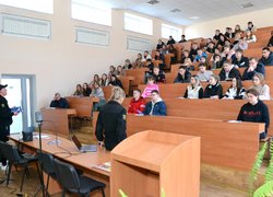 Викладачам та студентам Уманського НУС розповіли про золоті правила мінної безпеки