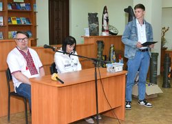 В Уманському НУС відбулася зустріч із захисником, поетом та земляком Сергієм БІДНЯЧУКОМ