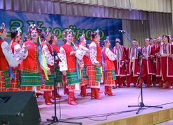Благодійний фестиваль української пісні з нагоди 180-річчя Уманського національного університету садівництва пройшов під гаслом «З Україною в серці»