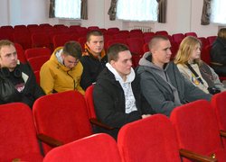 Гроші на ЗСУ, призи — учасникам: На факультеті менеджменту провели благодійну лотерею