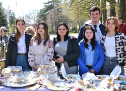 «Великодні дива» — час благодійності для колективу Уманського національного університету