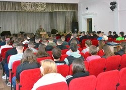 Студенти та викладачі Уманського національного університету зустрілися з представниками батальйону «Вовки Да Вінчі» та 59 ОШБр 