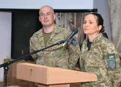 Студенти та викладачі Уманського національного університету зустрілися з представниками батальйону «Вовки Да Вінчі» та 59 ОШБр 