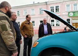 Університяни зібрали кошти на пікап для Збройних Сил України