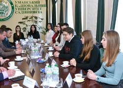 Відкриті до діалогу: Відбулась традиційна зустріч студентів та ректорату Уманського національного університету