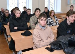 Українська суперсила: На інженерно-технологічному факультеті відбувся виховний захід до Дня українського добровольця