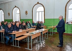 Збереження родючості ґрунтів у період кліматичних викликів і воєнного часу: фахова дискусія аграріїв